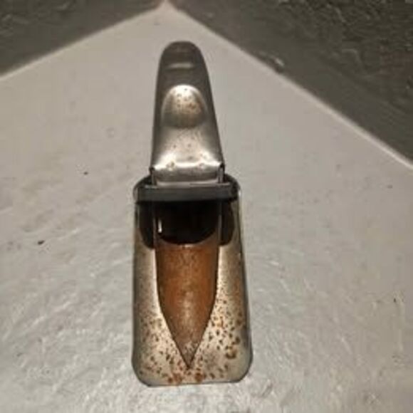 Vintage Metal Oil Can Spout 8" - Picture 2 of 8